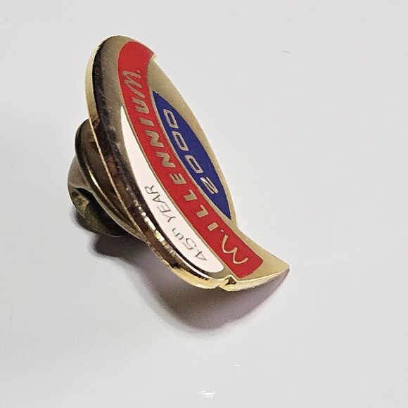 Vintage McDonald's 45th Year Millennium 2000 Lapel Hat Pin Gold Tone - Picture 9 of 10